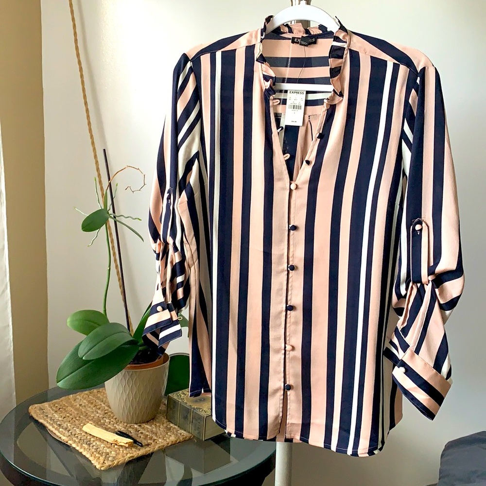 *NEW* Express Blouse